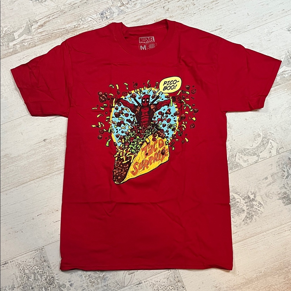 Loot Crate Marvel Red Deadpool Short Sleeve Tee Shirt Size Large